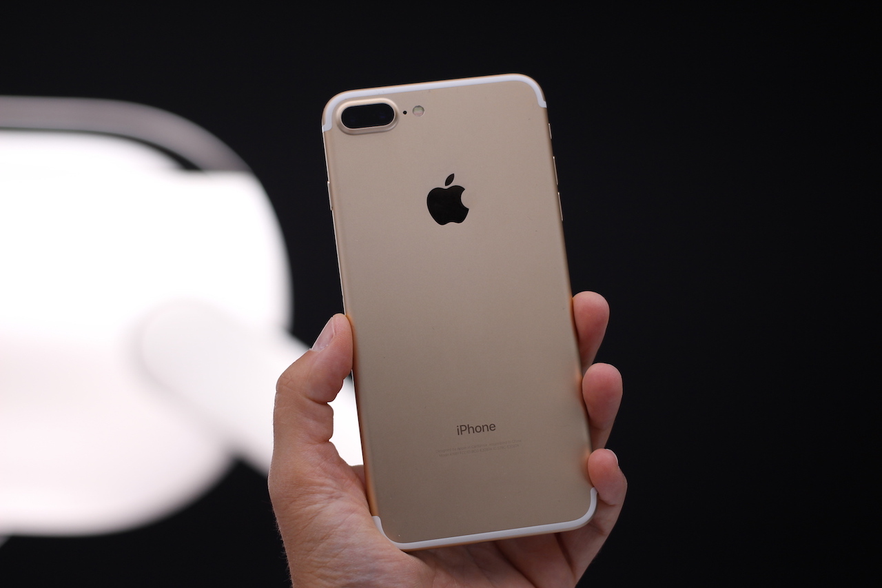 Back Tap su iPhone: come attivare il tocco sul retro 1