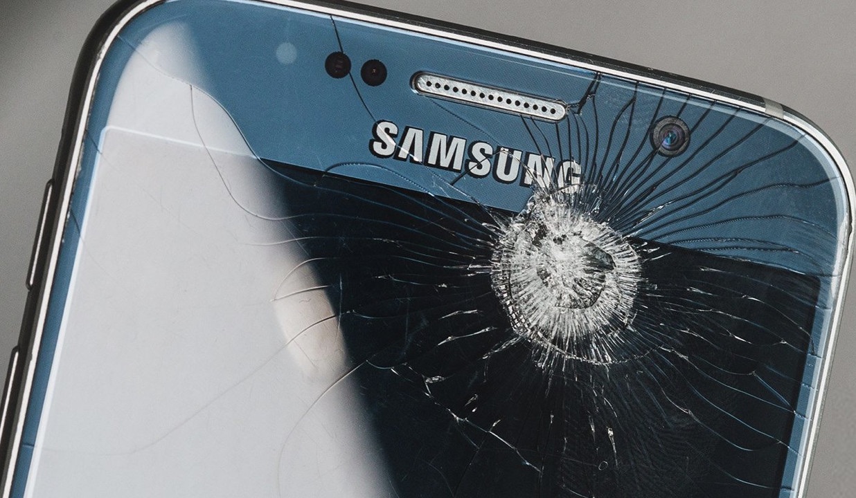 Come recuperare dati e foto da smartphone Android con schermo rotto 1