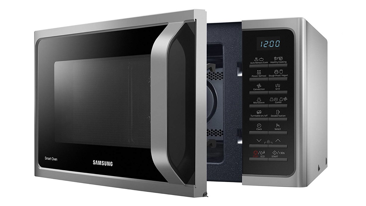 Recensione forno a microonde combinato Samsung MC28H5015CS 1