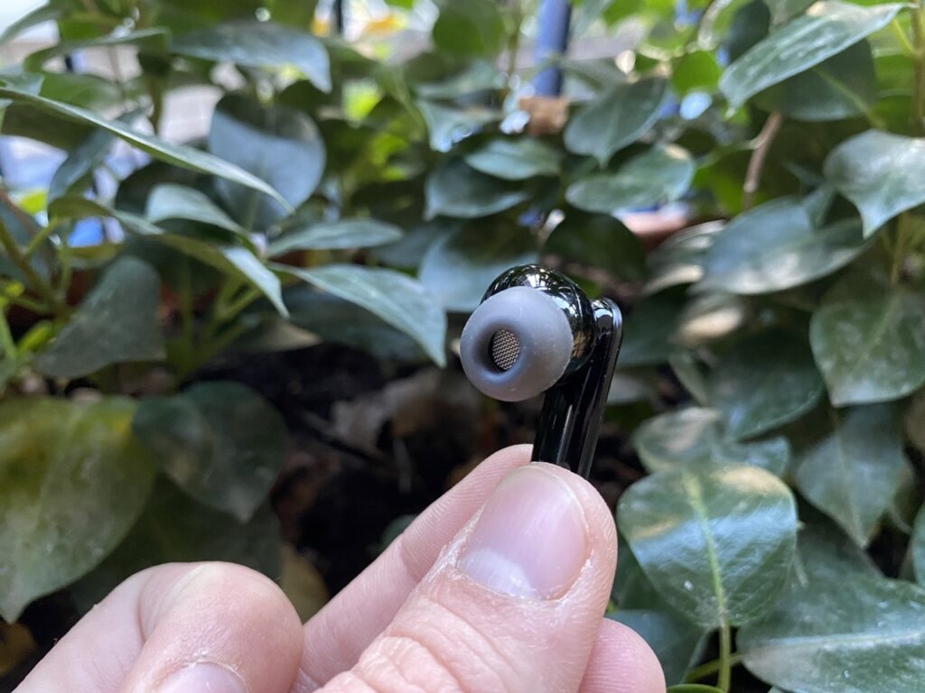 Recensione cuffie Bluetooth ACEFAST Crystal T3 62