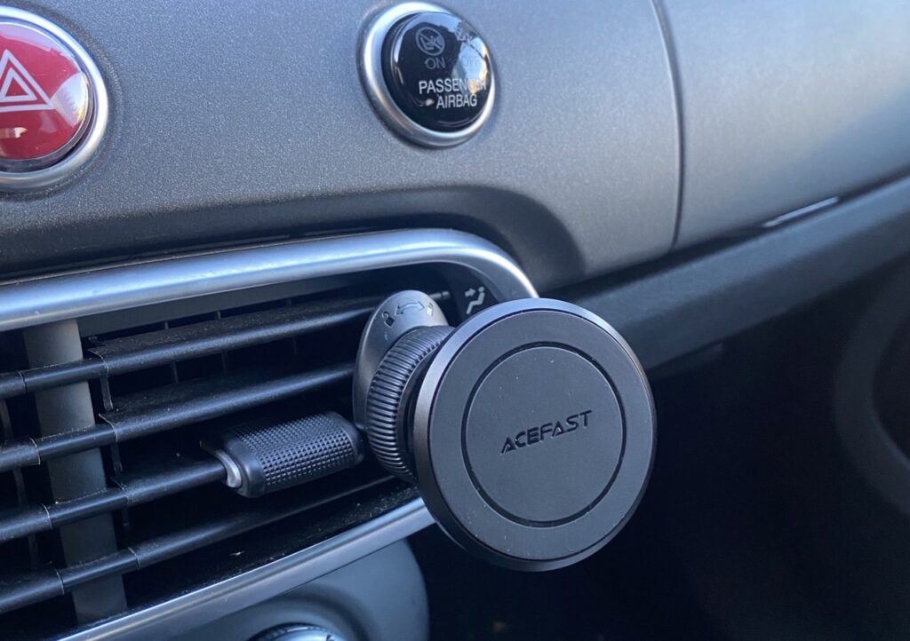 Recensione supporto auto magnetico ACEFAST 41