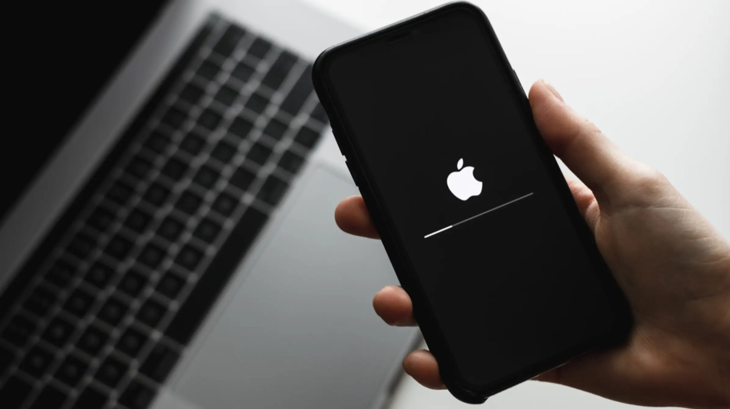 Come tornare a iOS 15 se hai installato la versione beta di iOS 16 1