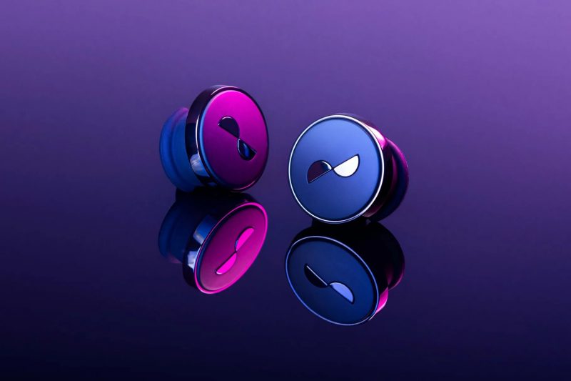 Le prime cuffie intrauricolari completamente wireless che supportano una qualità del suono senza perdita di dati sono ora in prevendita: le cuffie NuraTrue Pro hanno il supporto aptX Lossless 1 Nura True Pro.