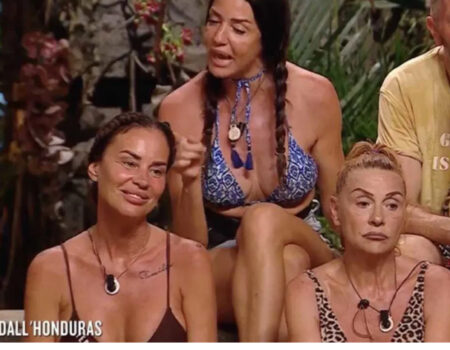 Isola dei Famosi: scoppia la prima lite tra Antonella Mosetti e Alessia Mancini 6