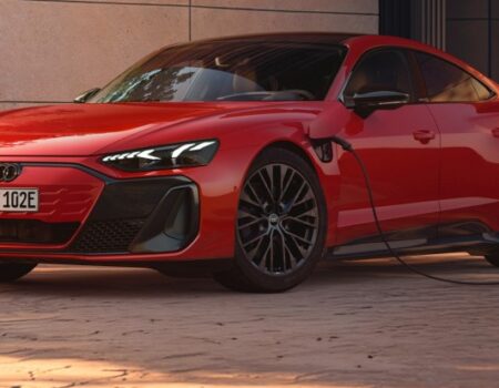 Audi lancia la nuova e-tron GT quattro: più accessibile, ma sempre prestazionale 9