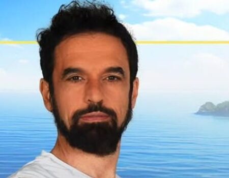 Dino Giarrusso: dalla televisione alla politica, la carriera del giornalista siciliano 2