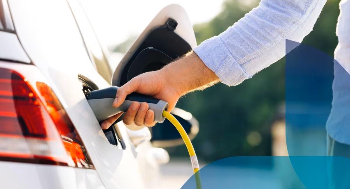 Auto elettriche: nel 2025 oltre un'auto su quattro sarà ricaricabile 1