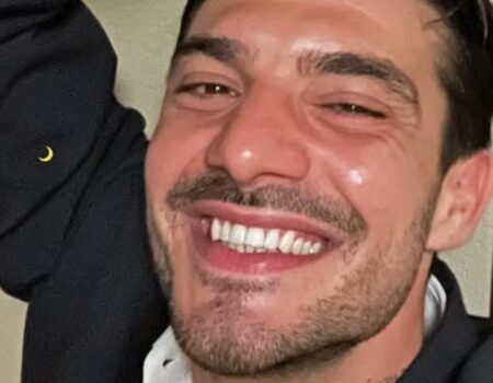 Lorenzo Spolverato all'Isola dei Famosi? Le indiscrezioni e i rumors 4