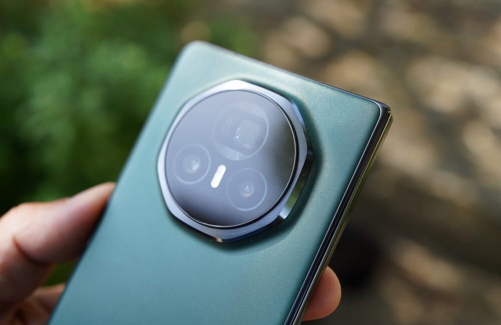 Honor Magic V5: autonomia record e design ultrasottile per il nuovo pieghevole 1