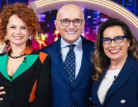 Grande Fratello 2025: Alfonso Signorini confermato, ma cambiano le opinioniste? Spunta il nome di Stefania Orlando 7