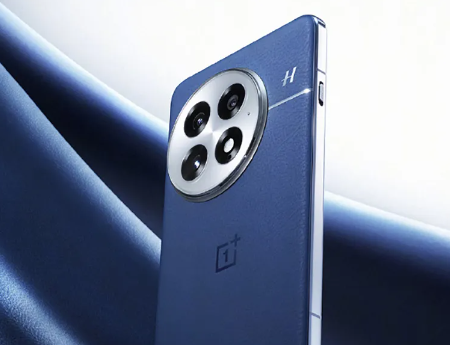 OnePlus 15: le prime indiscrezioni su design, fotocamera e processore 4