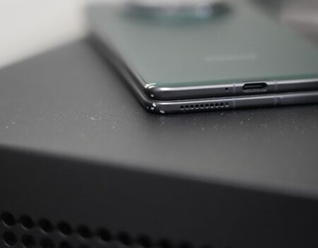 Honor Magic V5: il pieghevole più sottile e leggero di sempre 8
