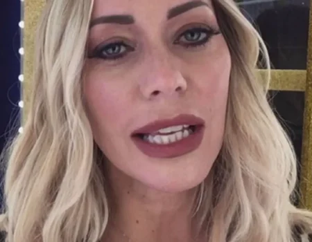 Karina Cascella critica OnlyFans: "Serve un limite alla decenza" 5
