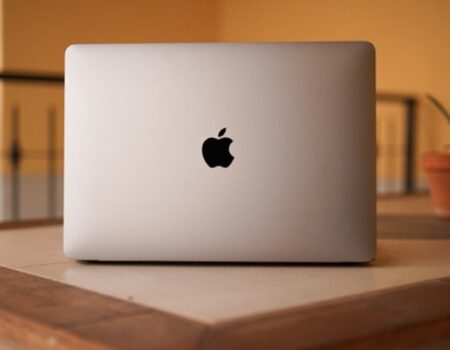 BOE conquista la maggioranza degli ordini di display per i MacBook di Apple 2
