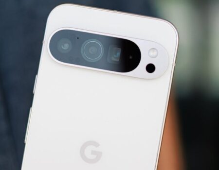 Pixel 10: trapelano immagini e dettagli su ricarica magnetica, fotocamera e batteria 3