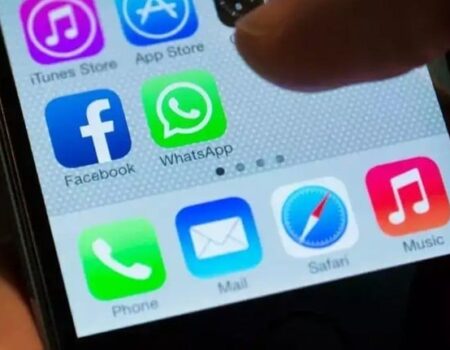 WhatsApp testa gli aggiornamenti di stato dedicati ai gruppi 7