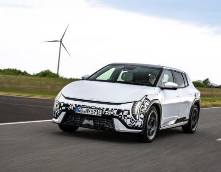 KIA EV4: sicurezza e tecnologia al centro della nuova elettrica 7