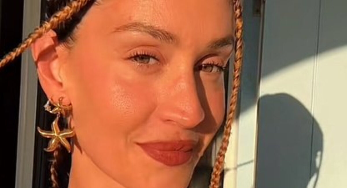 Helena Prestes ottiene il visto per lavorare negli Stati Uniti: "Un sogno che si avvera" 1