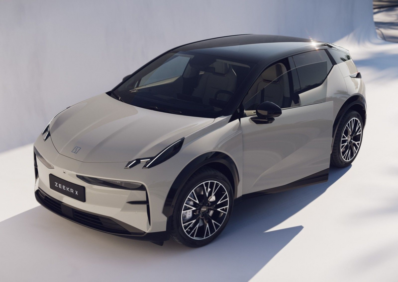 Zeekr annuncia novità per il 2025: restyling e nuove tecnologie per i modelli elettrici 1