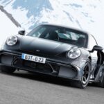 Porsche 911 Turbo S 2025: debutta la prima versione ibrida 2