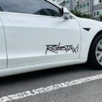 Tesla lancia il servizio di ride-hailing nella Bay Area: c'è ancora un conducente al volante 2