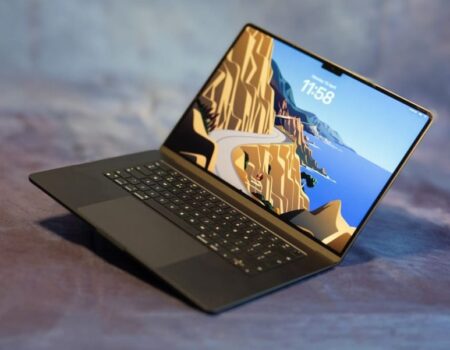 MacBook Pro M6: OLED Touchscreen e Face ID in Arrivo, Addio a Mini-LED e Touch ID 5