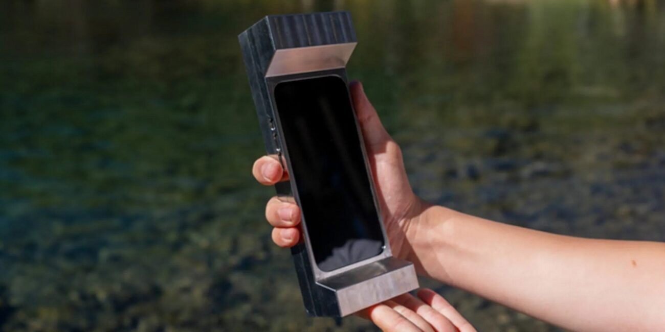 La Scomodità come Antidoto alla Dipendenza da Smartphone: Il Case da 2,5 Kg di Matter Neuroscience La Scomodità come Antidoto alla Dipendenza da Smartphone: Il Case da 2,5 Kg di Matter Neuroscience 1
