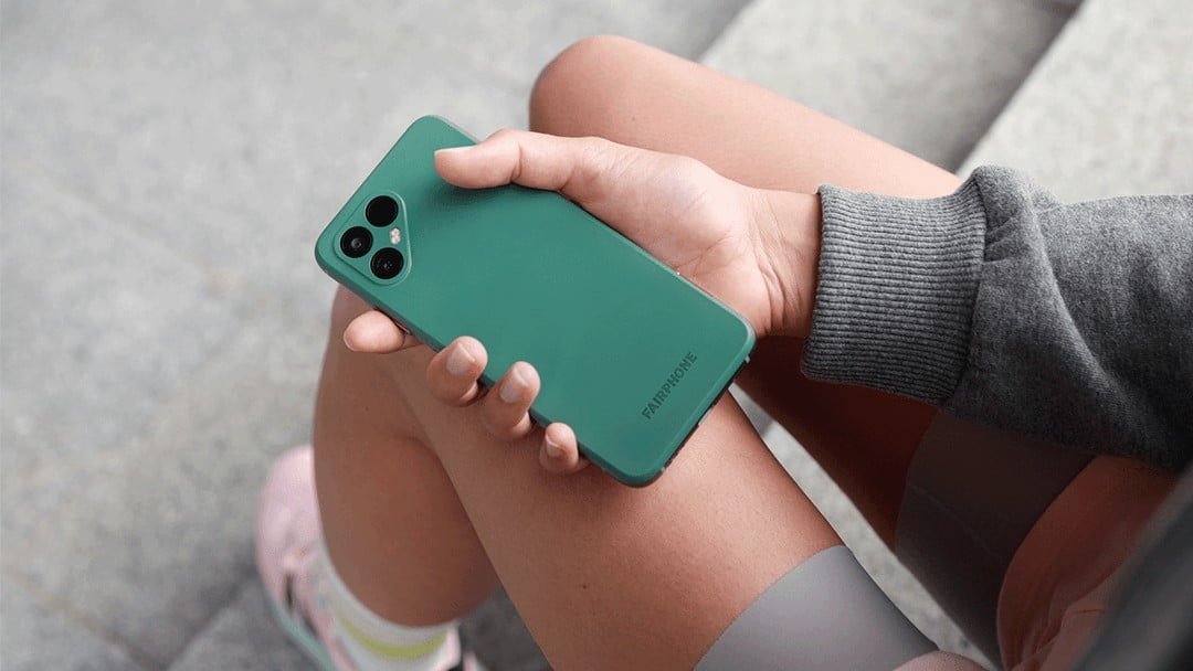 Fairphone 4: l'aggiornamento ad Android 15 è realtà, distribuzione avviata 1
