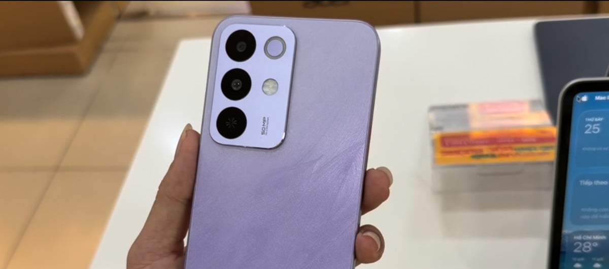 Realme C85 Pro: la batteria da 7.000 mAh e la resistenza IP69 conquistano la fascia budget 1