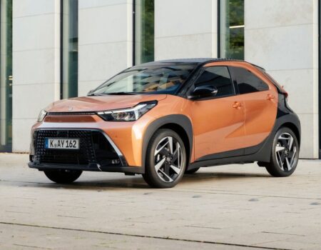 Toyota Aygo X Hybrid: la city car compatta diventa ibrida e potente 7