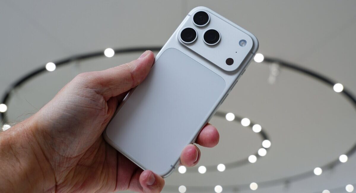 Apple valuta Intel per i chip iPhone 20: la strategia di diversificazione della supply chain 1